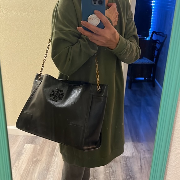 Pre-loved Authentic Tory Burch shoulder bag - Picture 9 of 11